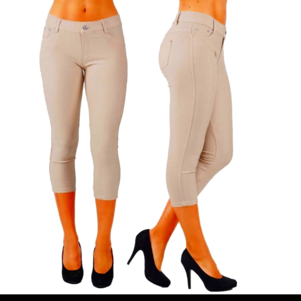 SALE!! Capri Jegging
